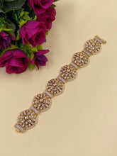 Laatest Indian Designer Womens Polki Gajra Bracelet Online For Weddngs, Parties, Engagemant and Sangeet Ceremonies